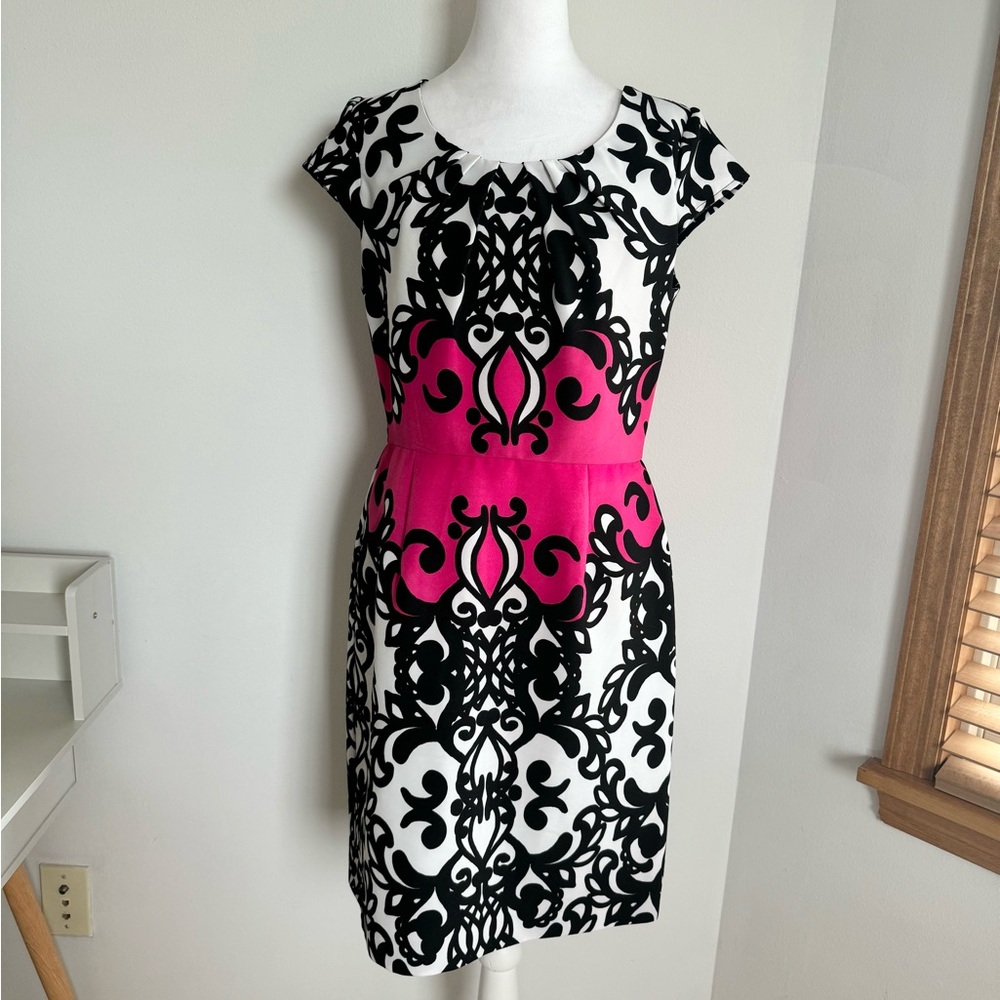 Shelby & Palmer Semi Formal Dress